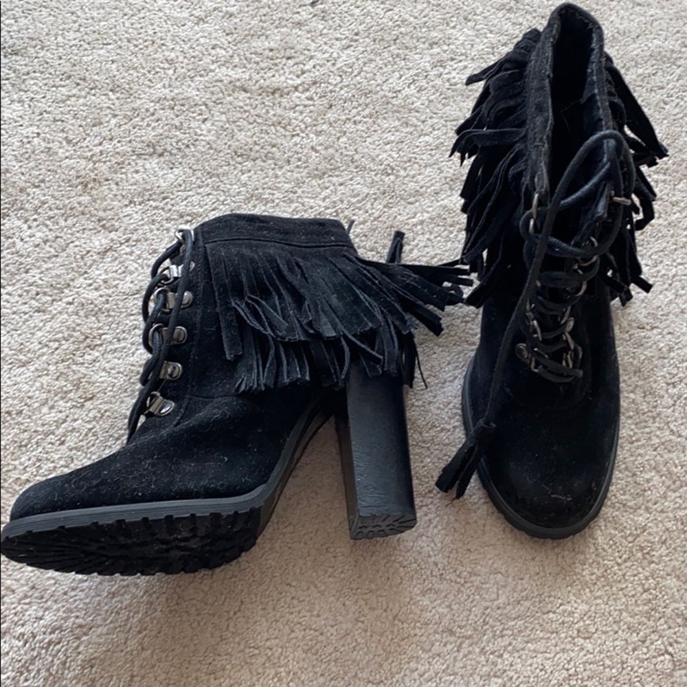 Funky boots - Picture 2 of 4
